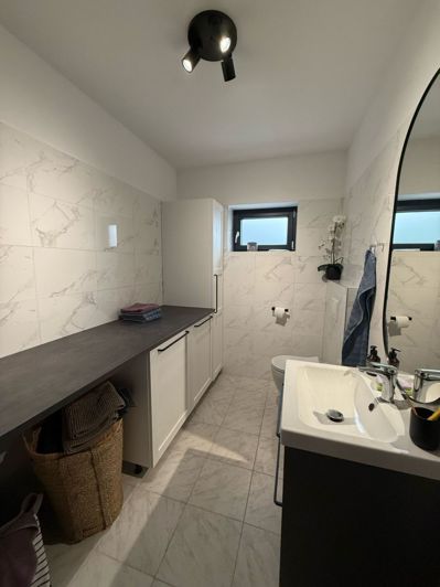 Image No.5-3 Bed Property for sale