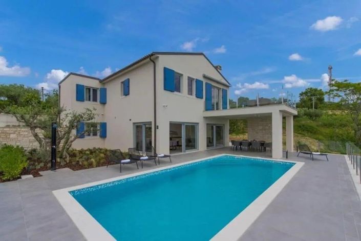 Image No.1-4 Bed Property for sale