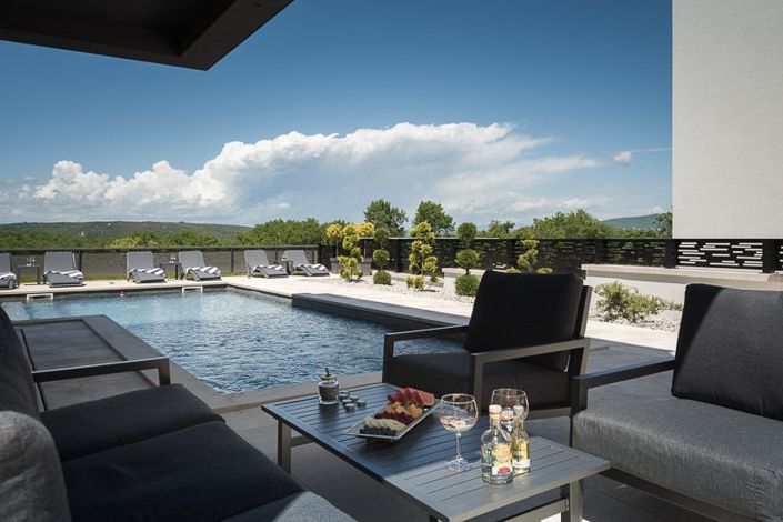 Image No.6-3 Bed Property for sale