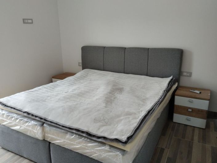 Image No.8-3 Bed Property for sale