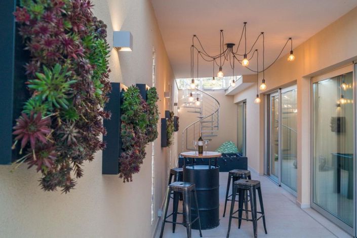 Image No.10-4 Bed Property for sale