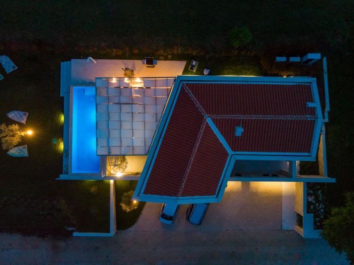 Image No.21-4 Bed Property for sale