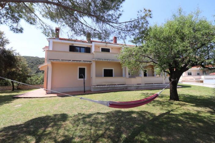 Image No.4-5 Bed Property for sale