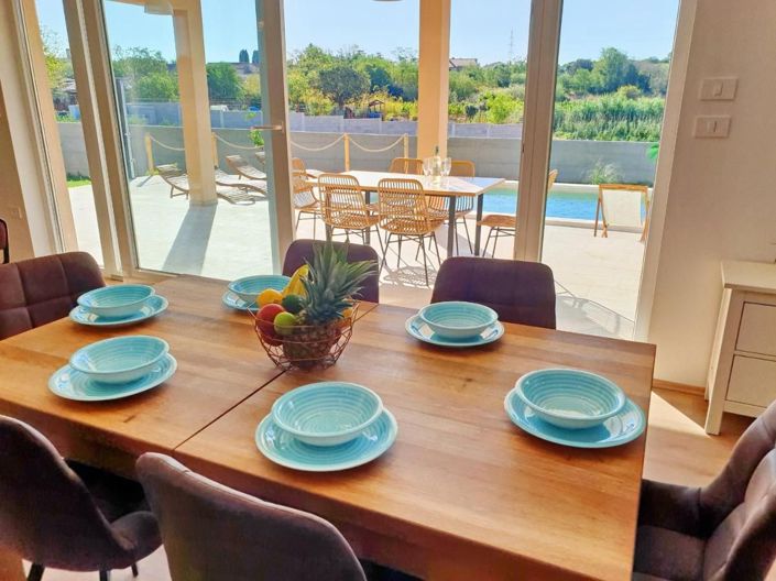 Image No.12-4 Bed Property for sale