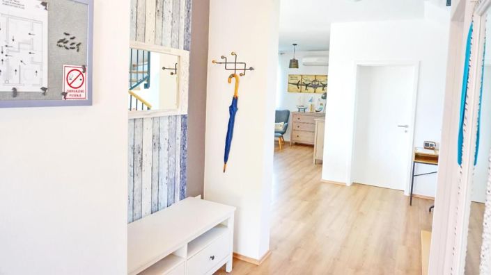 Image No.13-4 Bed Property for sale