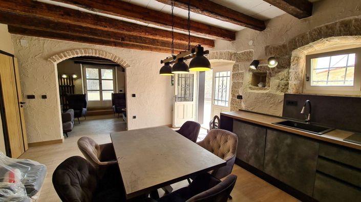 Image No.11-3 Bed Property for sale