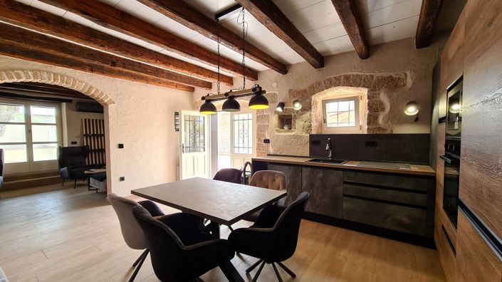 Image No.7-3 Bed Property for sale