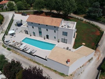142080-543992