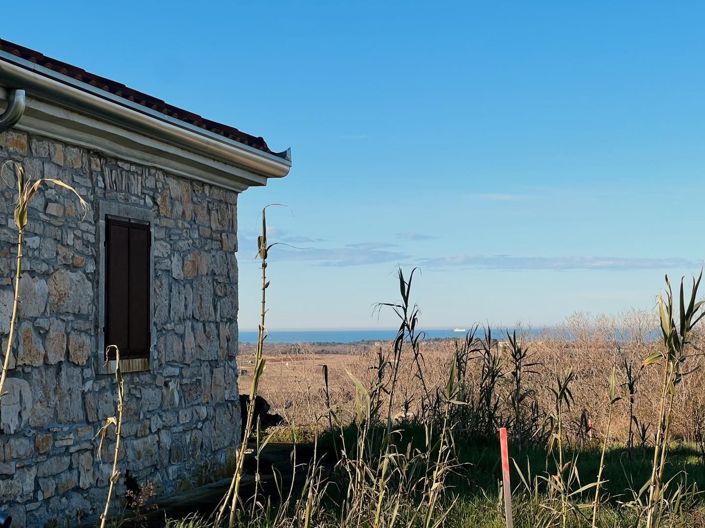 Image No.16-3 Bed Property for sale