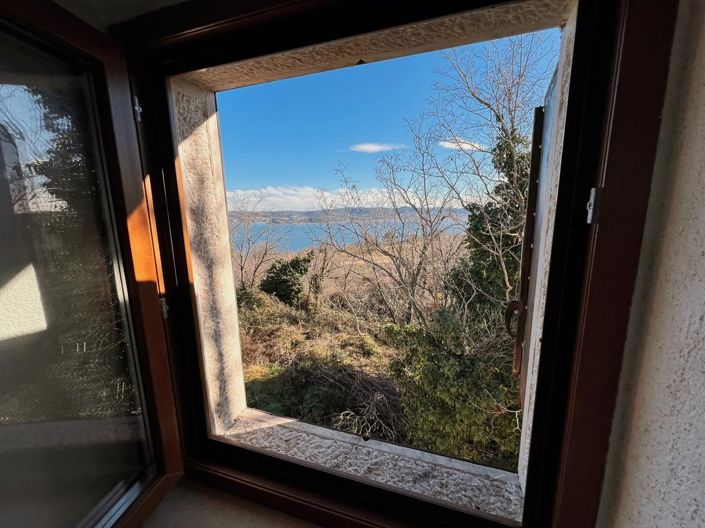 Image No.24-3 Bed Property for sale