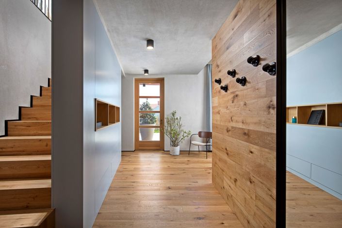 Image No.16-4 Bed Property for sale