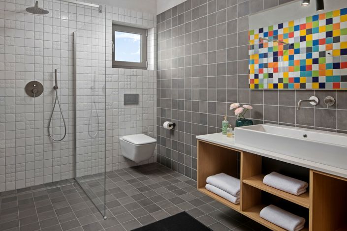 Image No.25-4 Bed Property for sale