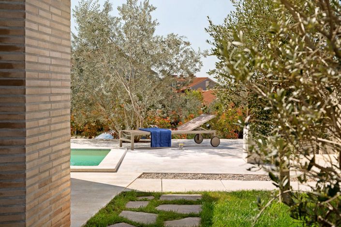 Image No.9-4 Bed Property for sale