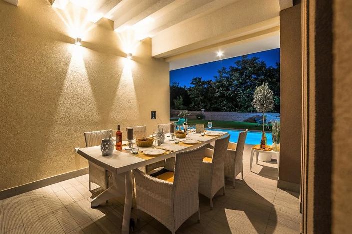 Image No.5-3 Bed Property for sale