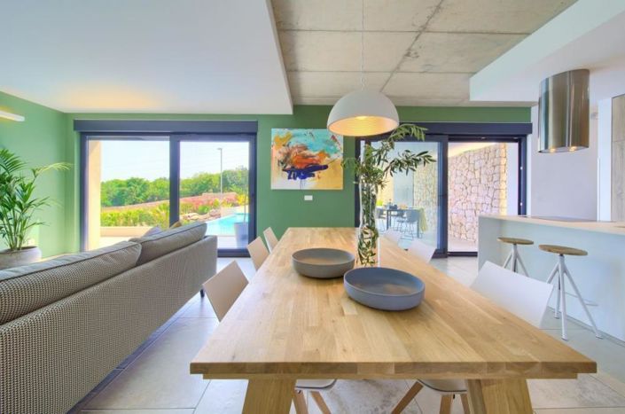 Image No.7-3 Bed Property for sale