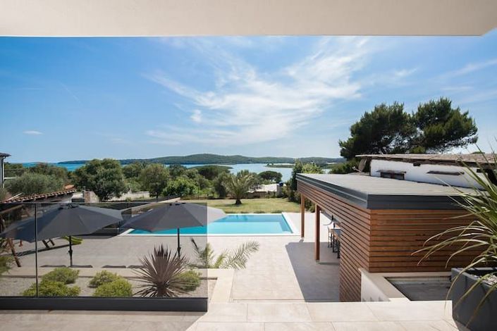 Image No.7-3 Bed Property for sale