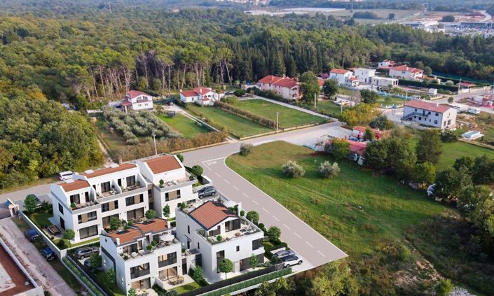 Image No.14-4 Bed Property for sale