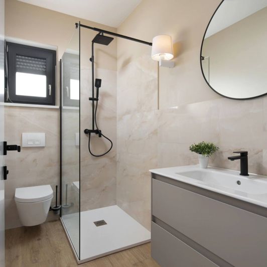 Image No.22-4 Bed Property for sale