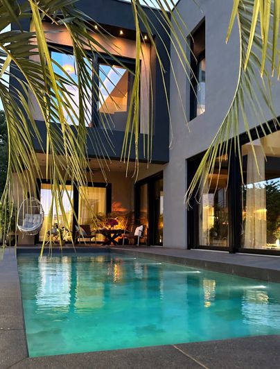 Image No.20-3 Bed Property for sale