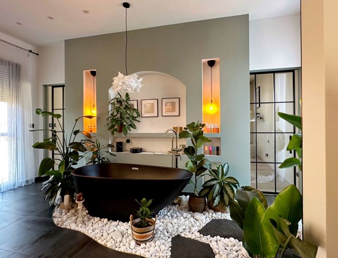 Image No.23-3 Bed Property for sale