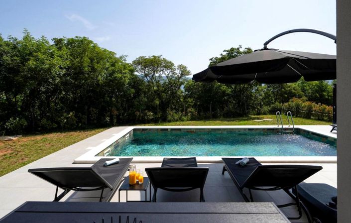 Image No.9-4 Bed Property for sale