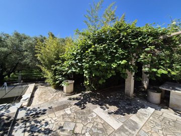 140840-540395