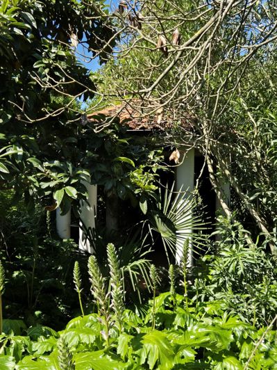 Image No.13-12 Bed Property for sale