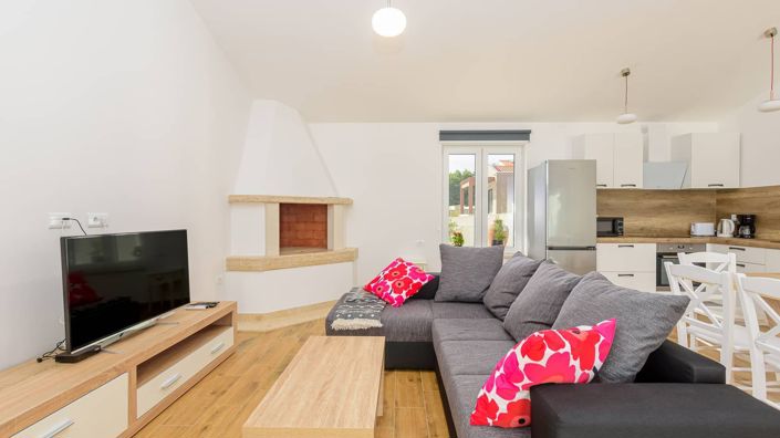 Image No.7-3 Bed Property for sale