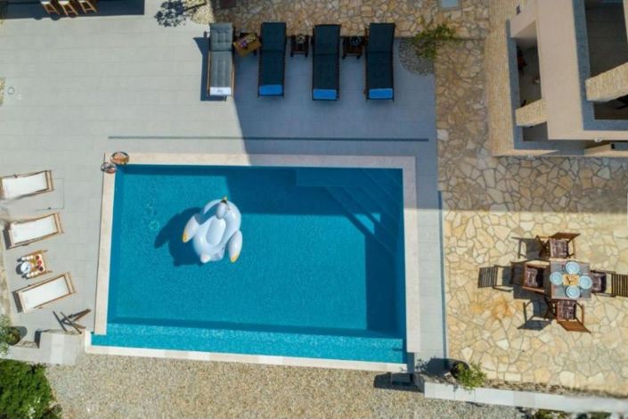 Image No.4-12 Bed Property for sale