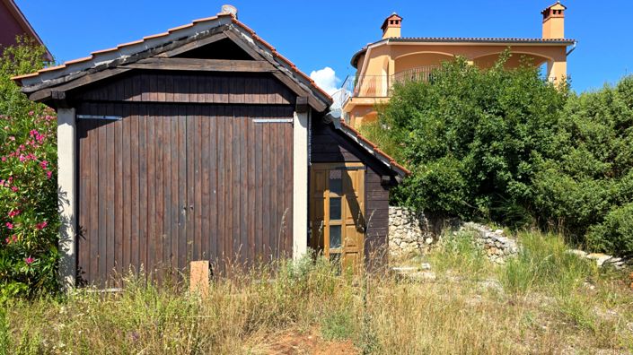 Image No.12-4 Bed Property for sale