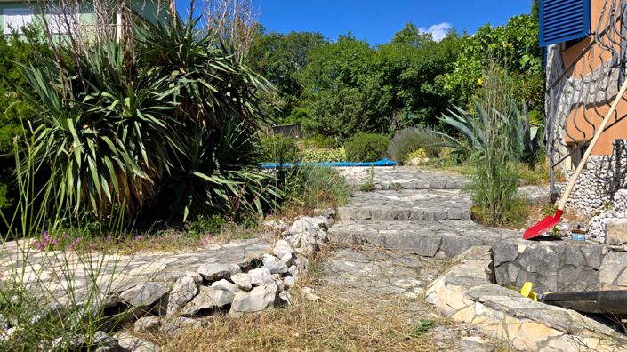 Image No.15-4 Bed Property for sale