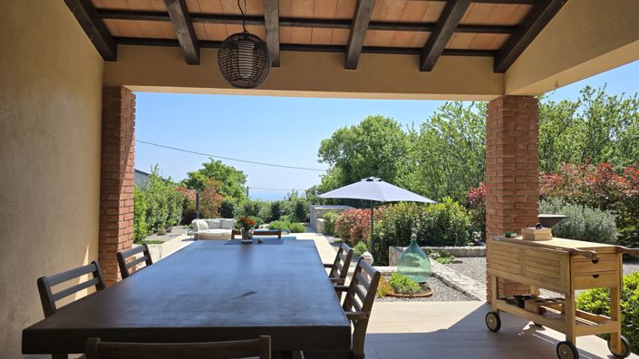 Image No.16-3 Bed Property for sale