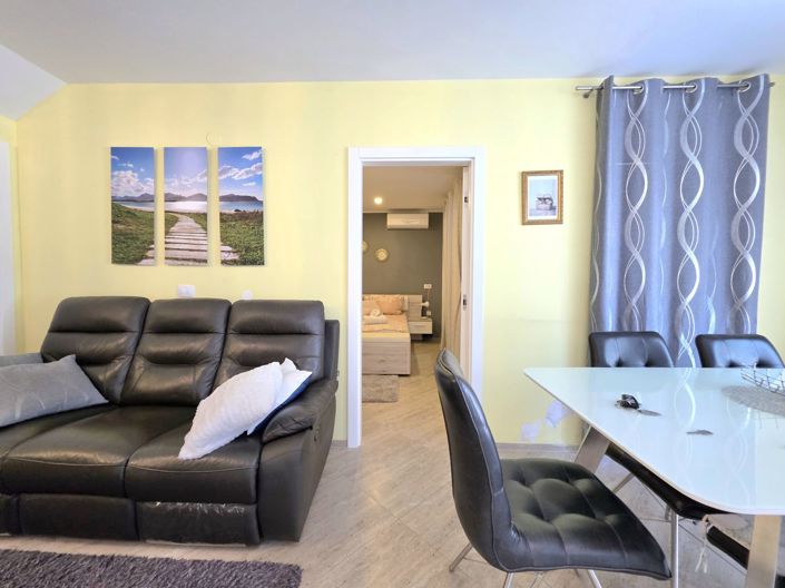 Image No.20-4 Bed Property for sale