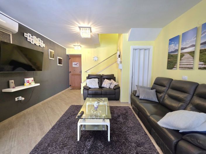 Image No.7-4 Bed Property for sale