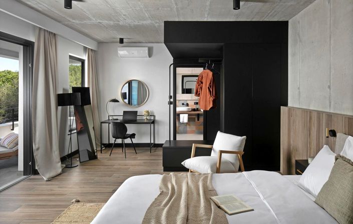 Image No.18-4 Bed Property for sale