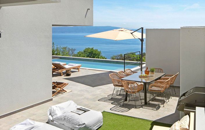 Image No.2-4 Bed Property for sale