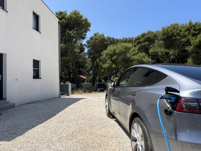 Image No.25-5 Bed Property for sale