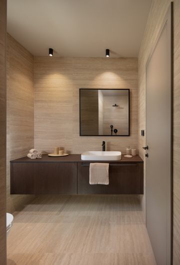 Image No.25-4 Bed Property for sale