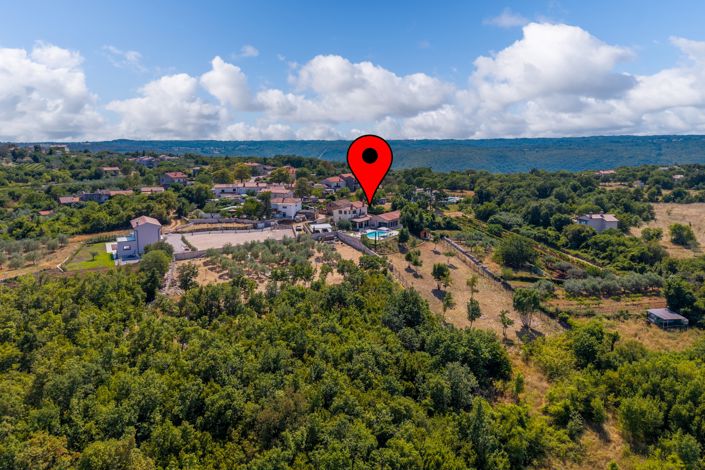 Image No.3-4 Bed Property for sale