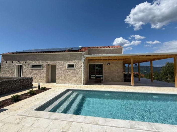 Image No.2-2 Bed Property for sale