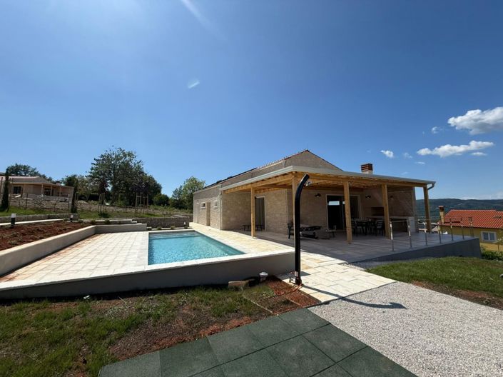 Image No.1-2 Bed Property for sale