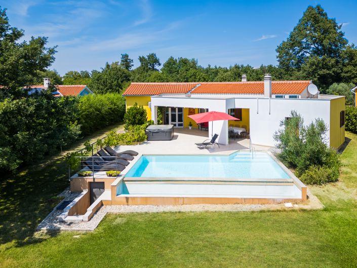 Image No.2-3 Bed Property for sale