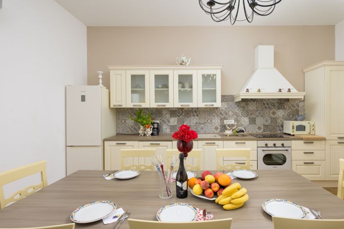 Image No.25-3 Bed Property for sale