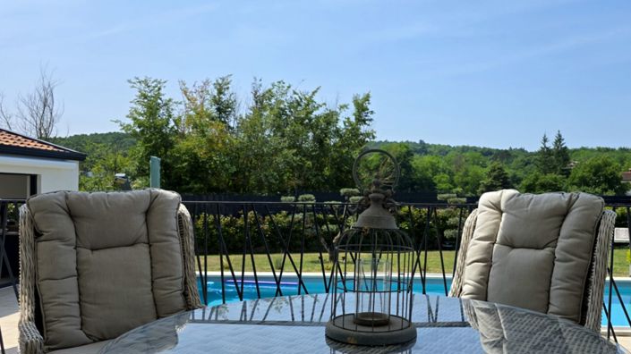 Image No.24-4 Bed Property for sale