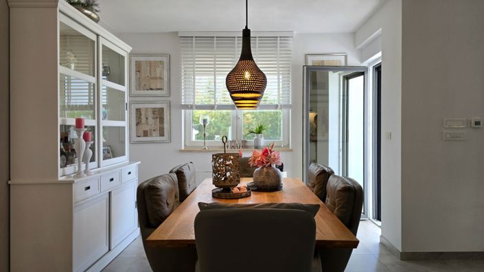 Image No.25-4 Bed Property for sale