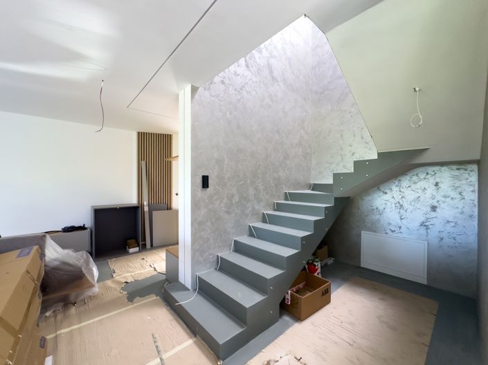 Image No.14-3 Bed Property for sale