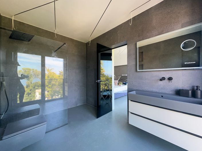 Image No.19-3 Bed Property for sale