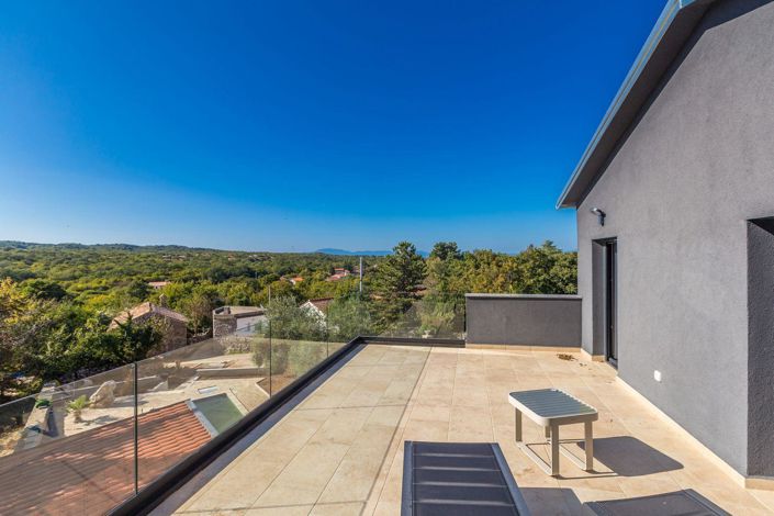 Image No.2-3 Bed Property for sale