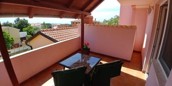 Image No.8-15 Bed Property for sale