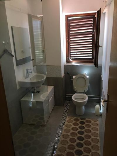 Image No.20-4 Bed Property for sale